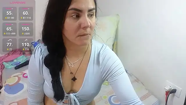 Snapshot of lovely_trix chatting on 11/08/25, 03:01 lovely trix online show from 11/08/25, 03:01