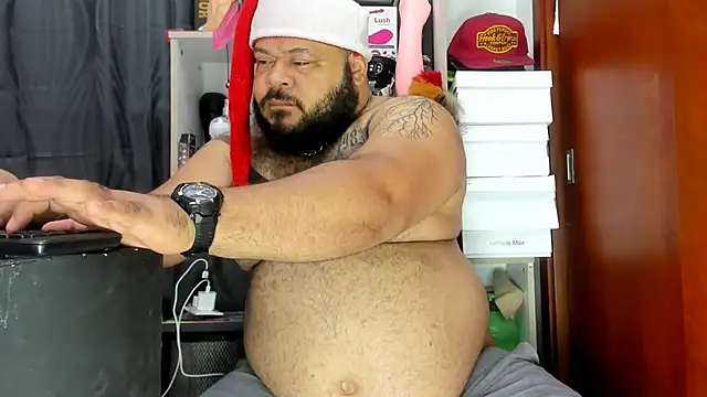 Latino bigcock online show from 12/31/24, 03:09