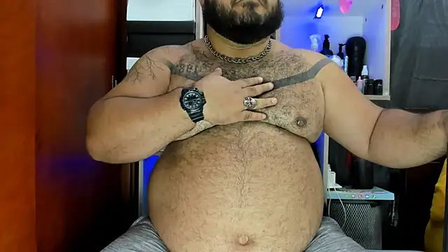 Latino bigcock online show from 01/23/25, 04:15