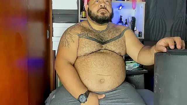 Latino bigcock online show from 03/11/25, 02:21