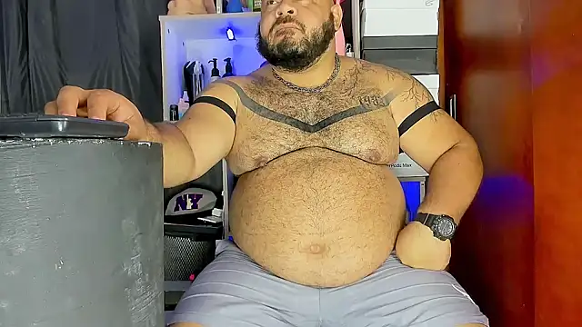 Latino bigcock online show from 03/16/25, 03:47