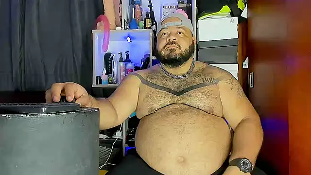 Latino bigcock online show from 03/20/25, 02:29