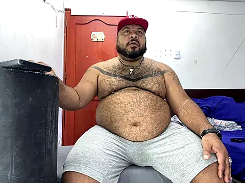 Latino bigcock online show from 09/12/25, 11:48