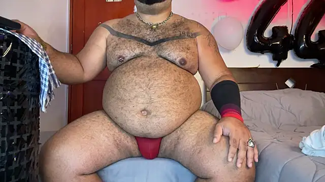 Latino bigcock online show from 12/17/25, 06:03