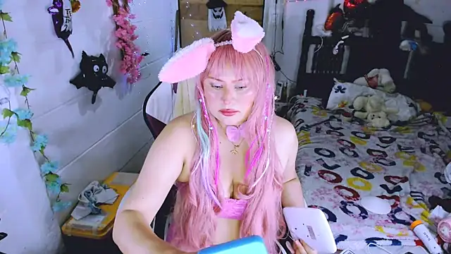 SofiaOlivares online show from 10/16/25, 10:33