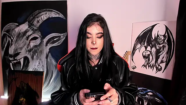 Rubyy-Rose1 online show from 10/17/25, 02:04