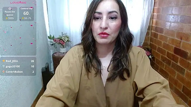 Snapshot of rashellroses22 chatting on 12/15/25, 07:29 rashellroses22 online show from 12/15/25, 07:29