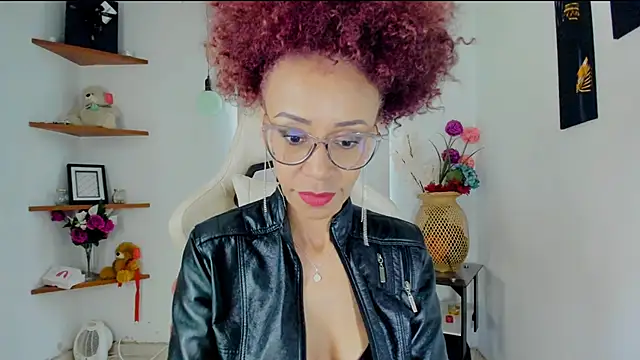 Snapshot of ScarlettMalbec chatting on 12/03/24, 10:29 ScarlettMalbec online show from 12/03/24, 10:29