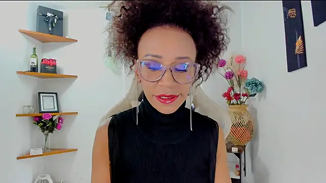 Snapshot of ScarlettMalbec chatting on 01/08/25, 07:34 ScarlettMalbec online show from 01/08/25, 07:34