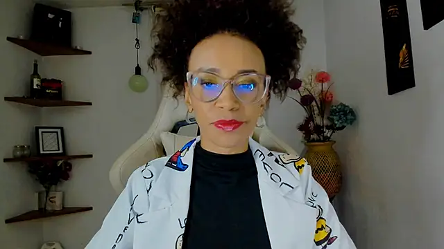 Snapshot of ScarlettMalbec chatting on 01/09/25, 11:24 ScarlettMalbec online show from 01/09/25, 11:24