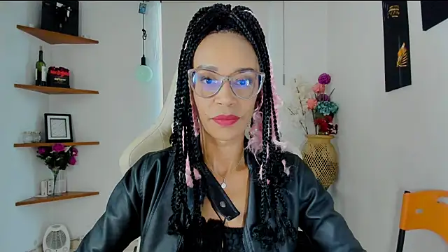 Snapshot of ScarlettMalbec chatting on 01/11/25, 10:40 ScarlettMalbec online show from 01/11/25, 10:40