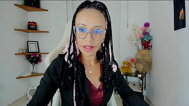Snapshot of ScarlettMalbec chatting on 01/14/25, 11:16 ScarlettMalbec online show from 01/14/25, 11:16