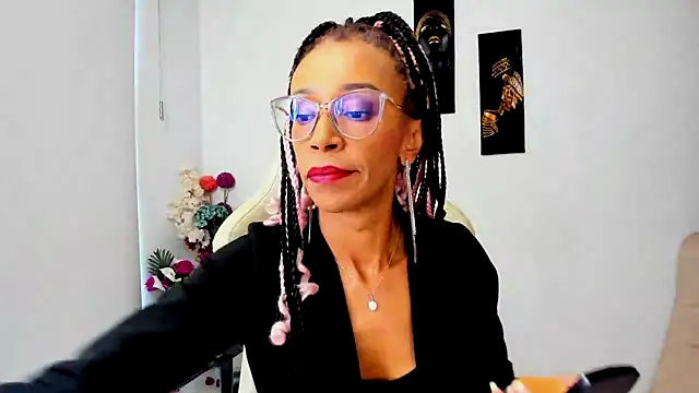 Snapshot of ScarlettMalbec chatting on 02/28/25, 10:06 ScarlettMalbec online show from 02/28/25, 10:06