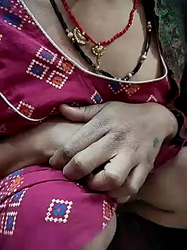 COUPLLE VILLAGE online show from 12/12/24, 10:45
