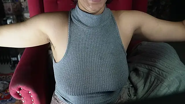 -AyeshaSinghania- online show from 01/22/25, 05:17