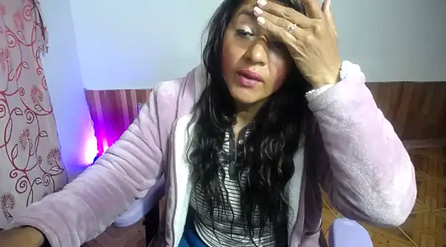 daleska ayala 1 online show from 03/20/25, 08:08