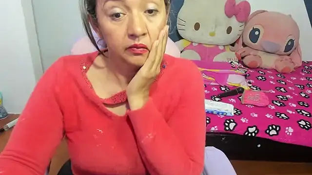 Snapshot of daleska_ayala_1 chatting on 11/09/25, 09:35 daleska ayala 1 online show from 11/09/25, 09:35