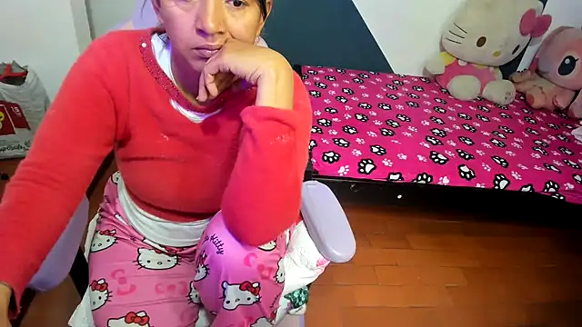 Snapshot of daleska_ayala_1 chatting on 11/11/25, 04:18 daleska ayala 1 online show from 11/11/25, 04:18