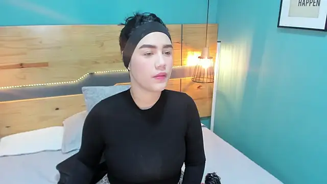 emily roberts1 online show from 12/24/24, 06:50