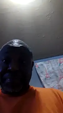 macnificent1fr online show from 09/20/25, 02:12