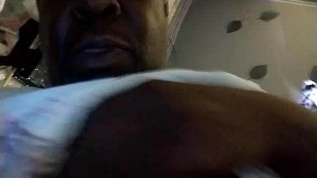 macnificent1fr online show from 09/25/25, 04:49