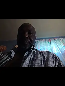 macnificent1fr online show from 10/14/25, 08:42