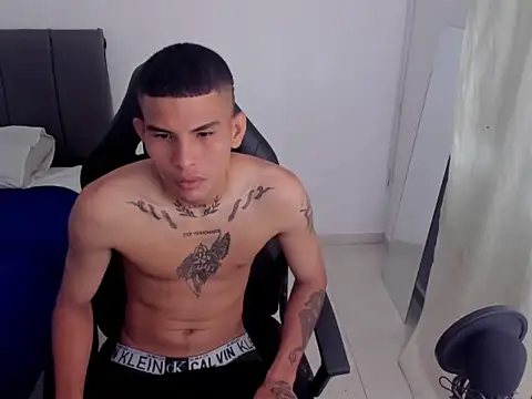 hot king20 online show from 06/15/26, 03:36