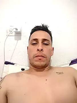 Snapshot of andresardila chatting on 12/07/24, 08:27 andresardila online show from 12/07/24, 08:27