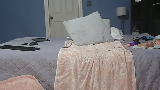 NinasRu online show from 01/26/25, 08:03