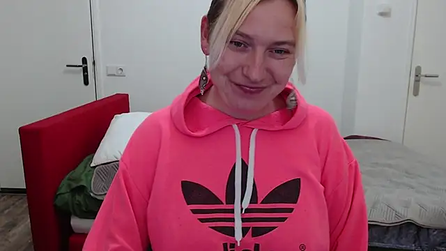cumfun online show from 02/09/25, 05:43