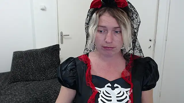 cumfun online show from 10/28/25, 01:36