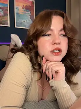 Snapshot of VictoriaLaFleur chatting on 11/08/25, 01:44 VictoriaLaFleur online show from 11/08/25, 01:44