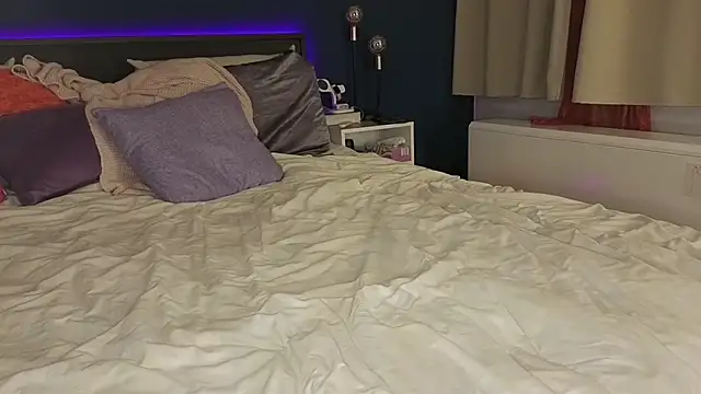 VictoriaLaFleur online show from 07/17/26, 12:45