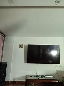 Snapshot of Briiiaa chatting on 05/23/26, 03:01 Briiiaa online show from 05/23/26, 03:01