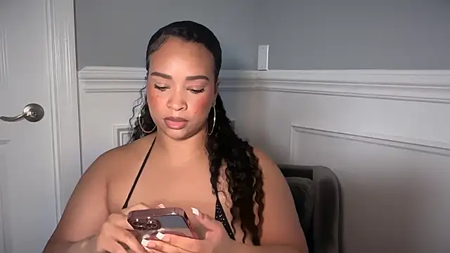 SashaEstrella online show from 07/25/26, 02:53