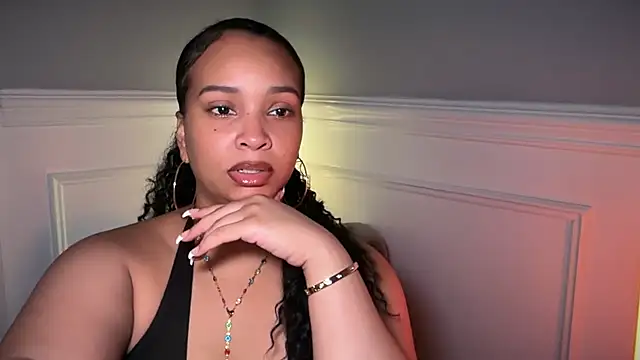 SashaEstrella online show from 07/26/26, 12:41