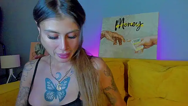 Snapshot of Patricia_Cox chatting on 12/03/25, 07:56 Patricia Cox online show from 12/03/25, 07:56