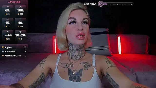 Snapshot of angel_devil_forever chatting on 11/06/25, 10:21 angel devil forever online show from 11/06/25, 10:21