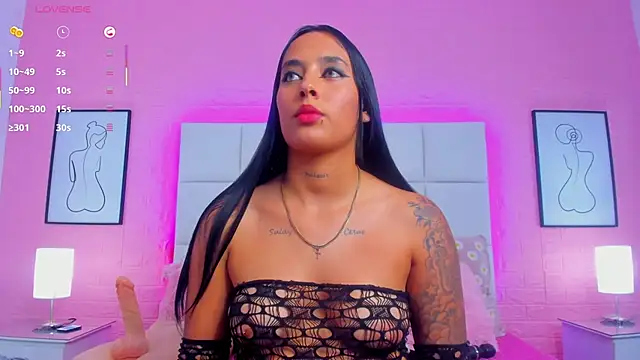 charlotte kisss online show from 07/28/26, 08:52