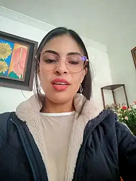 Astrid-- online show from 05/12/26, 02:58
