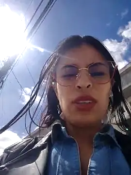 Astrid-- online show from 05/20/26, 07:09