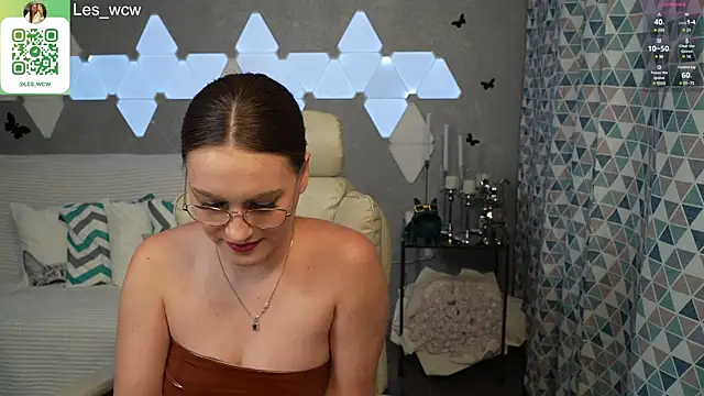 HarleyDeess online show from 02/02/25, 01:23