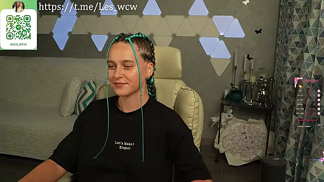 HarleyDeess online show from 10/01/25, 10:49