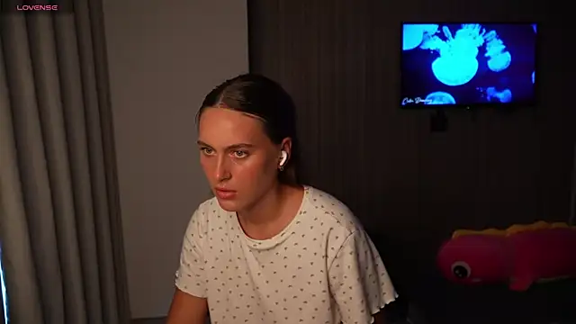 HarleyDeess online show from 06/28/26, 12:16