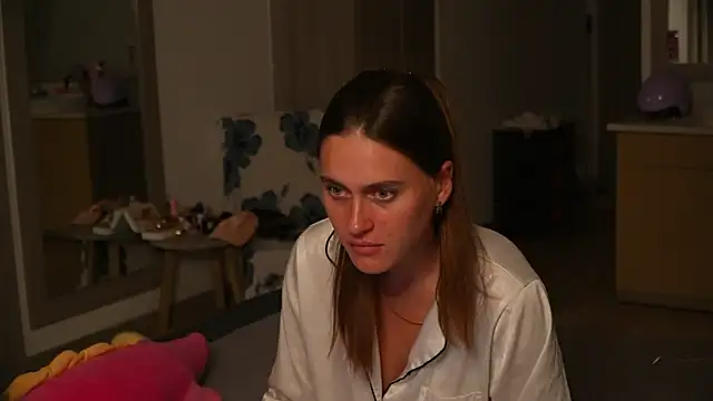 HarleyDeess online show from 07/12/26, 02:24