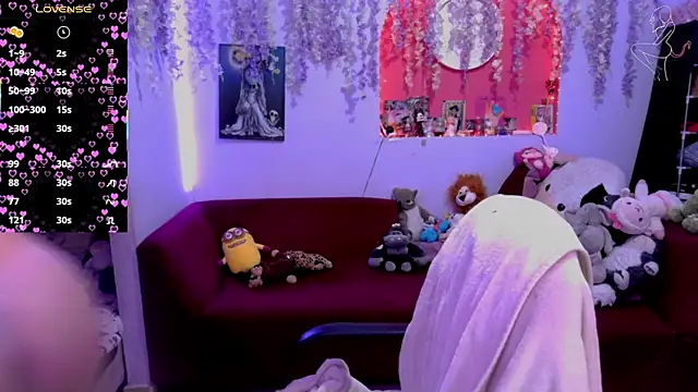 ValentinaMiller  online show from 06/24/26, 07:57