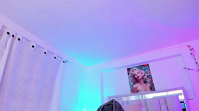 Snapshot of Samanta_roberts1 chatting on 10/06/25, 01:19 Samanta roberts1 online show from 10/06/25, 01:19