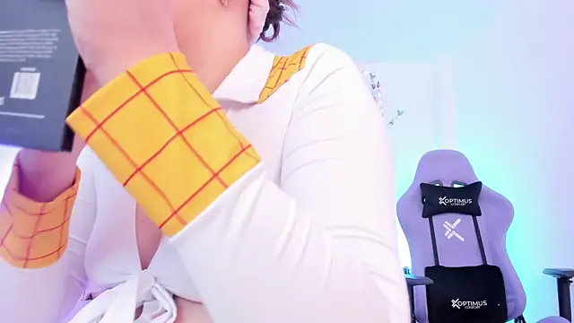 Snapshot of Samanta_roberts1 chatting on 11/01/25, 01:46 Samanta roberts1 online show from 11/01/25, 01:46