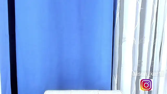alison-ker3 online show from 05/17/26, 04:43
