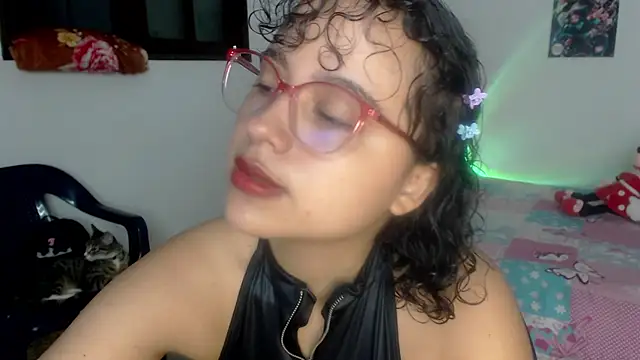 lou cute online show from 01/26/25, 10:24